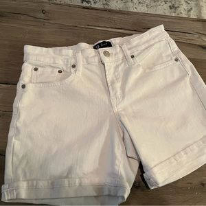 GAP shorts size 26